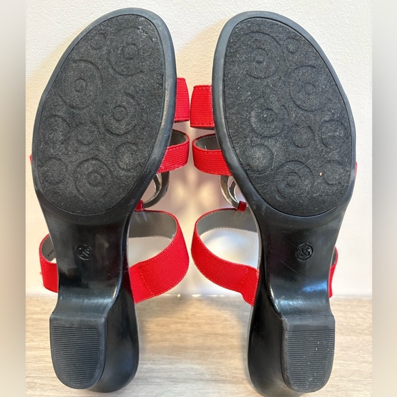 Karen Scott Women’s Red Evonne Elastic Comfort Slip on Slide Sandals | Size 9 - Picture 8 of 9